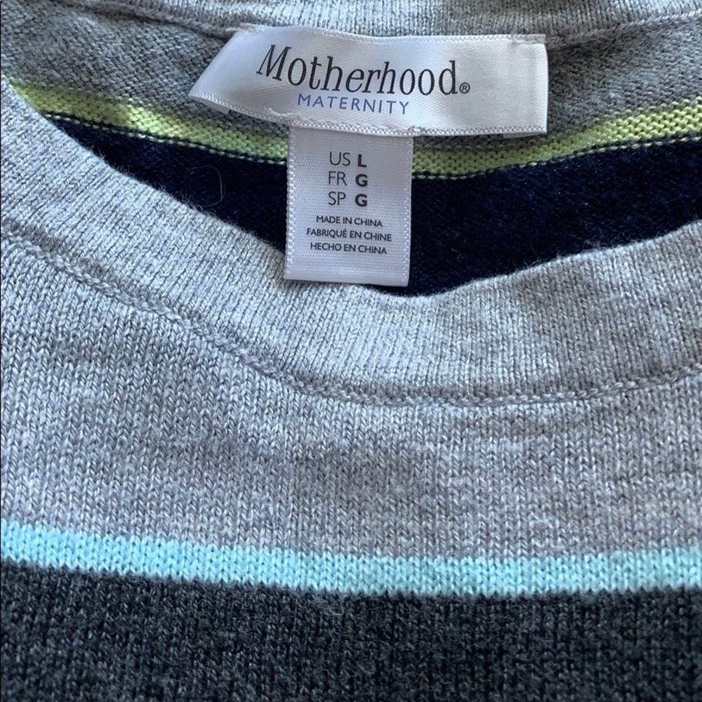 { Fall Sweaters } - Picture 2 of 7